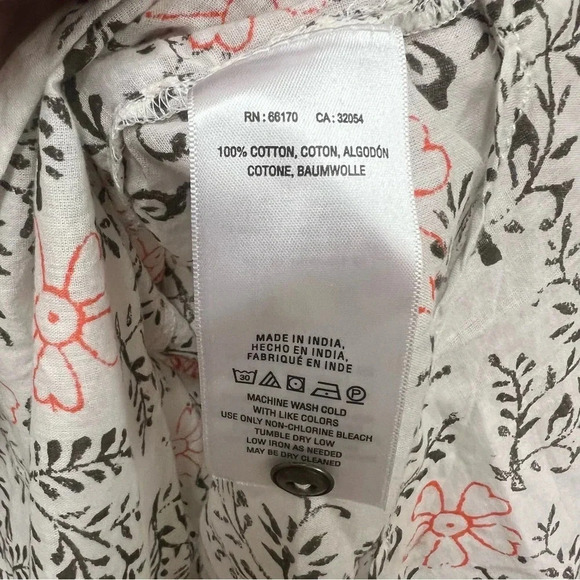 Anthropologie Enchanted Oversized Cotton Cream Floral Button Up Shirt size M/L - Picture 9 of 11